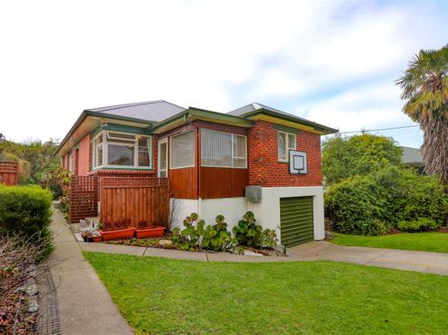 17 Irvine Street, Highfield