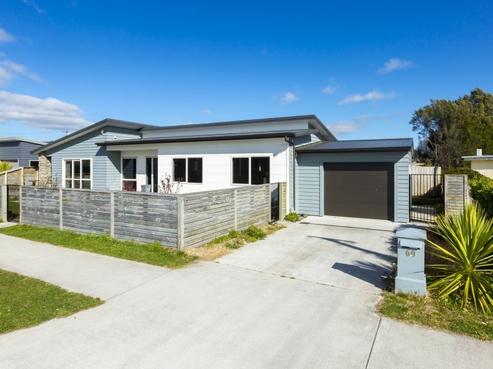69 Merton Street, Trentham