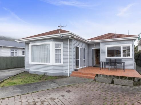 23 Saint Ronans Avenue, Waterloo