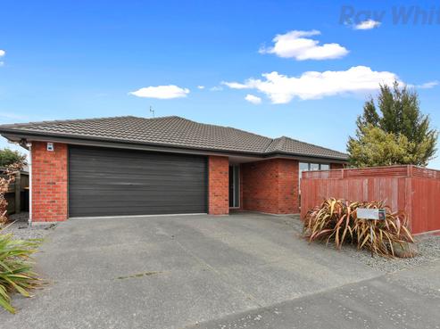 48 Bayswater Crescent, Bromley