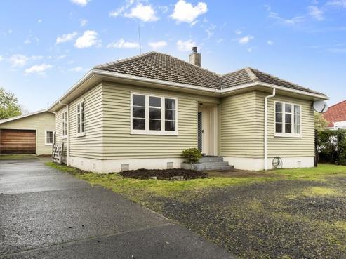 43 Jellicoe Drive, Hamilton East