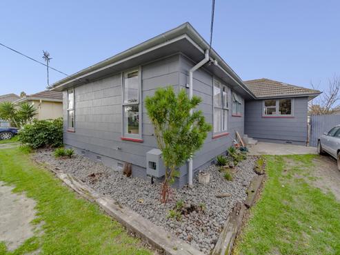 160 Riverbend Road, Maraenui