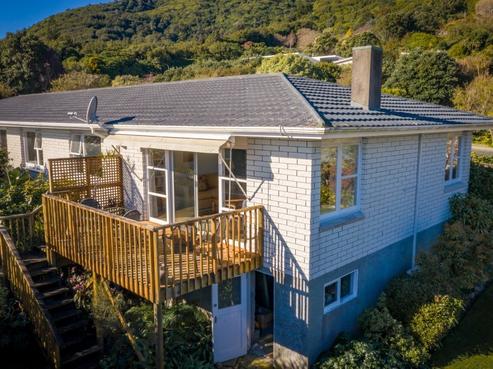 22B Kakariki Grove, Waikanae
