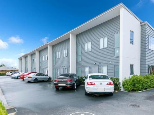 5/181 Knighton Road, Hillcrest