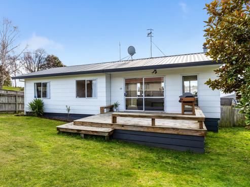 19 Kiddle Drive, Hilltop