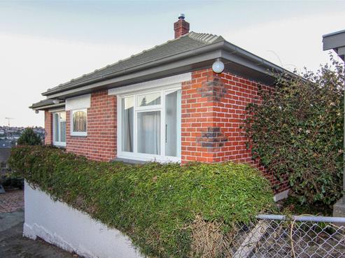 8 Lysaght Street, Highfield