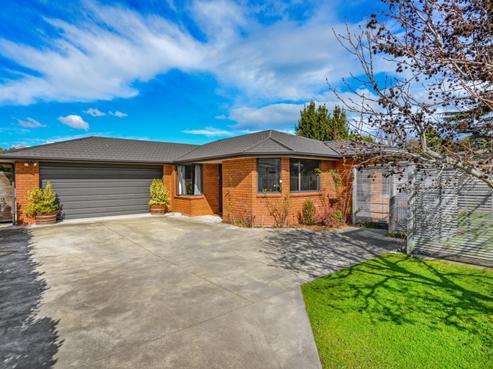 1004B Southland Road, Raureka