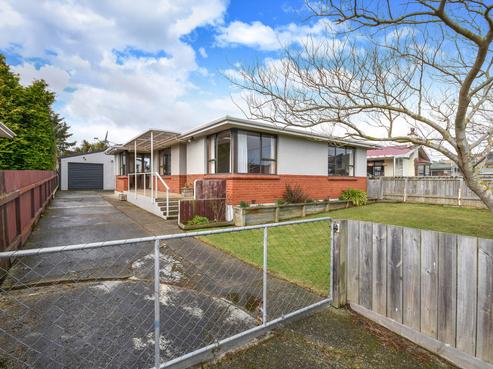 63 Shaw Street, Mosgiel