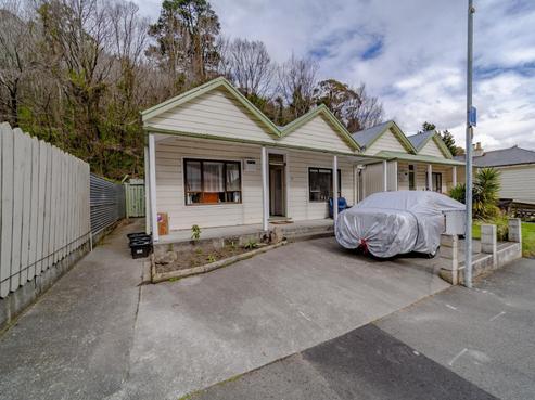 19 Main Street, Napier Hill