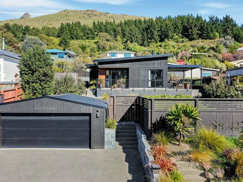 75 Port Hills Road, Heathcote Valley