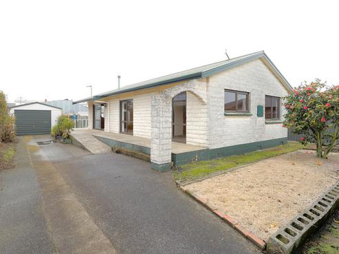 28A Law Street, Caversham