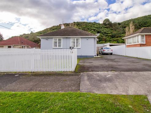 19 Wilkie Crescent, Naenae