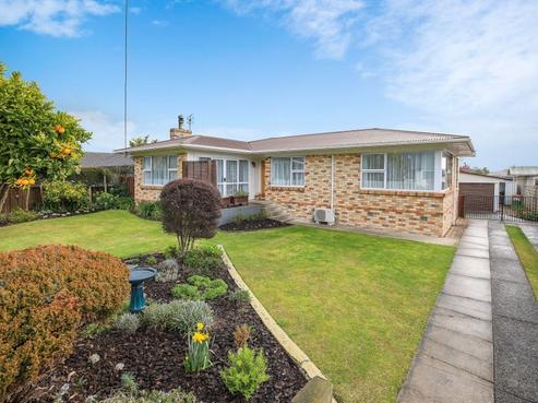 32 Macmurdo Avenue, Glenview