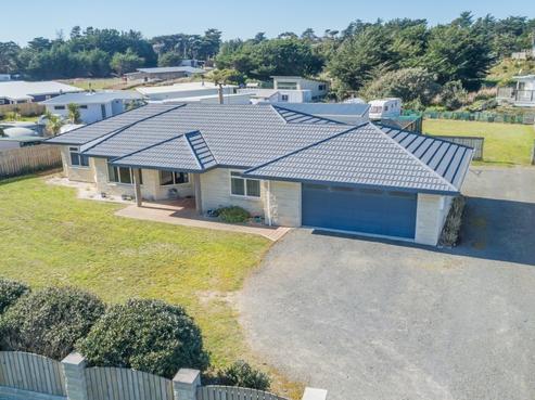 44 Kent Avenue, Waitarere Beach
