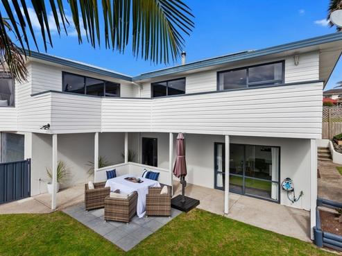 2 Panorama Place, Coastlands