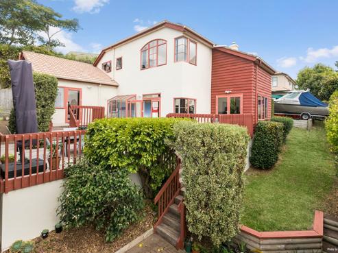 127B Browns Bay Road, Browns Bay