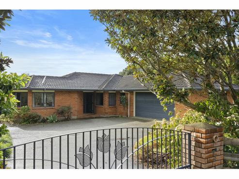 2 Awaroa Stream Drive, Waiuku