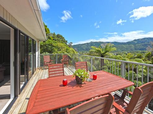 74B Heretaunga Square, Silverstream