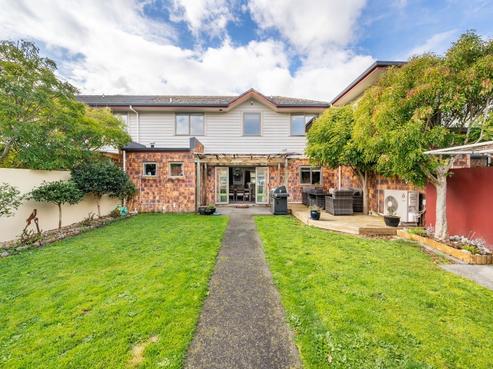 44 Evergreen Crescent, Trentham