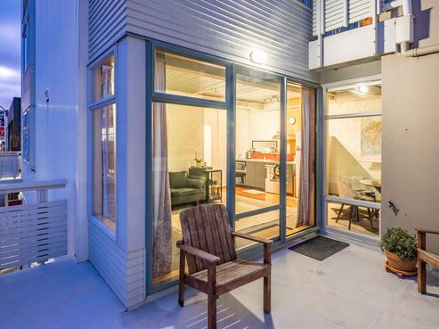 2/4 Frederick Street, Te Aro