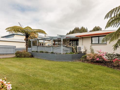 146 Russell Street, Westport
