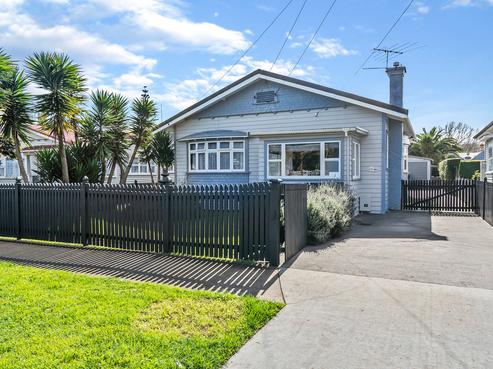 40 Boyd Avenue, Royal Oak