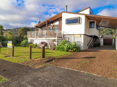 417 Fergusson Drive, Thames
