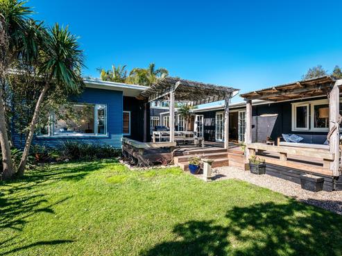 8 Rata Street, Oneroa