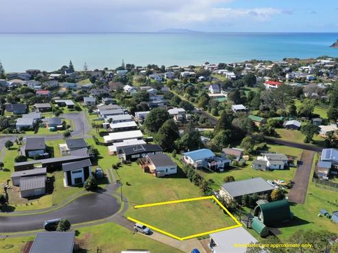 15 Ross Place, Whiritoa