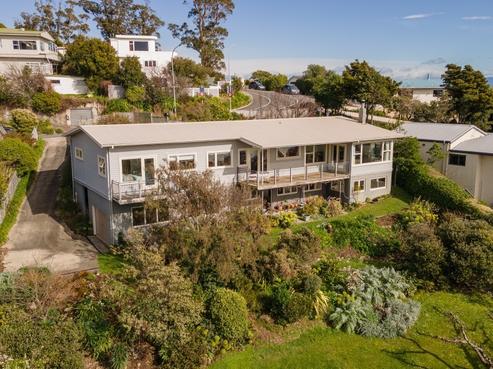 62 Queens Road, Stepneyville