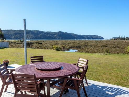 484 Tairua Road, Whangamata