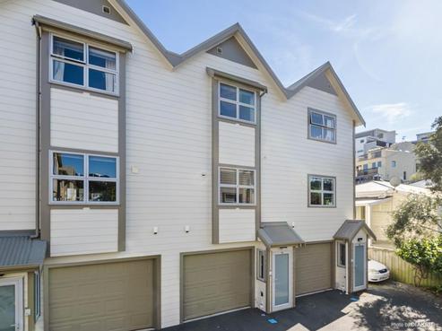 10/60 Owen Street, Newtown