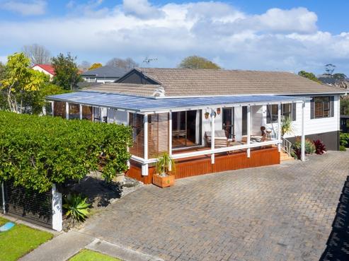 63 Marendellas Drive, Bucklands Beach