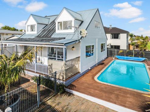 2/494 East Coast Road, Windsor Park