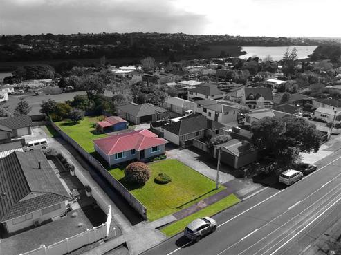 53 Matipo Road, Te Atatu Peninsula