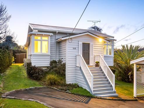168 Queen Street, Northcote Point