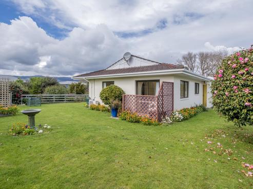 38C Te Rauparaha Street, Otaki
