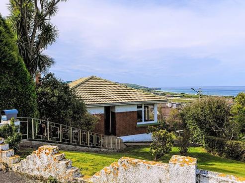 19 Seaview Terrace, Kew
