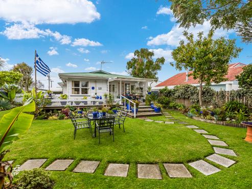 2/50 Hatton Road, Orewa