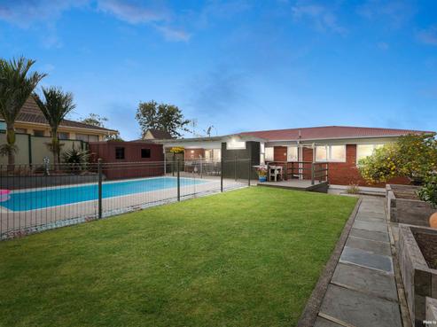 151 Gossamer Drive, Pakuranga Heights