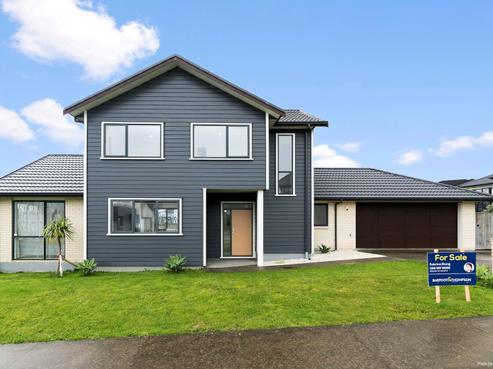 14 Skipjack Pass, Silverdale
