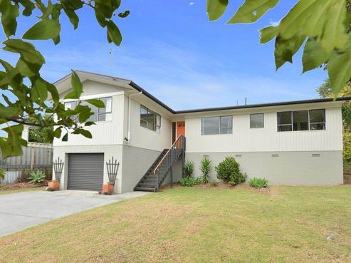 1 Curlew Place, One Tree Point