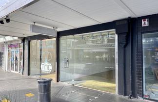 BROADWAY RETAIL FRONT AND CENTRE