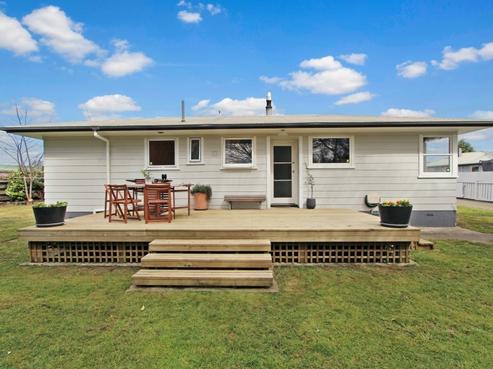 77 Alison Street, Mangakakahi