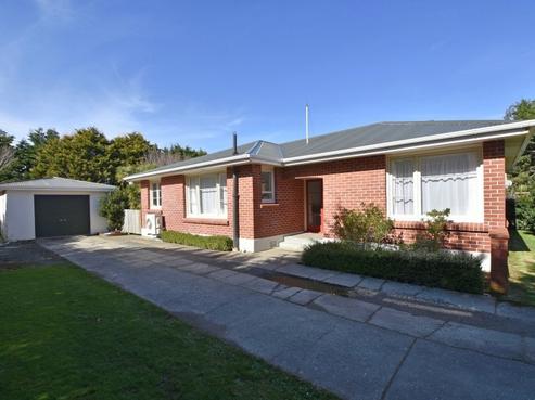 127 Black Road, Otatara