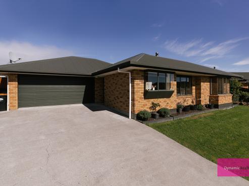 10 Woodgate Court, Fitzherbert