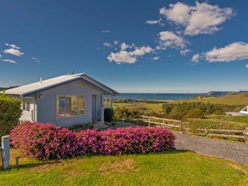 168 Centennial Drive, Whitianga