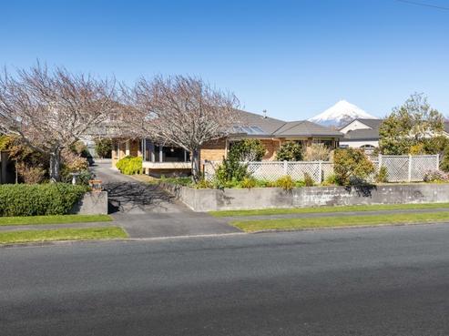 5 Karina Road, Merrilands