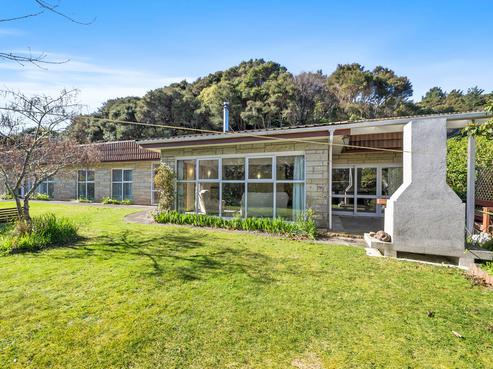 53 Thomas Street, Stokes Valley