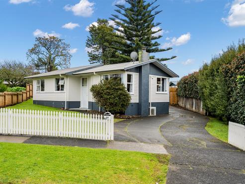 32 Manapouri Street, Tikipunga